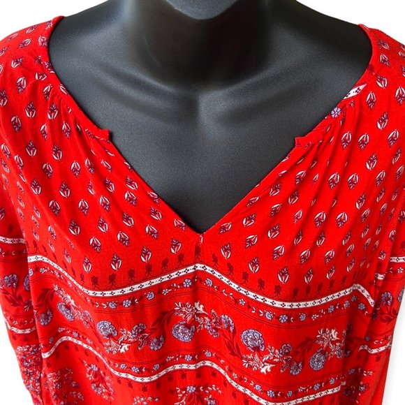 🌸4/$20🌸 V-Neck Boho Blouse - Picture 7 of 10